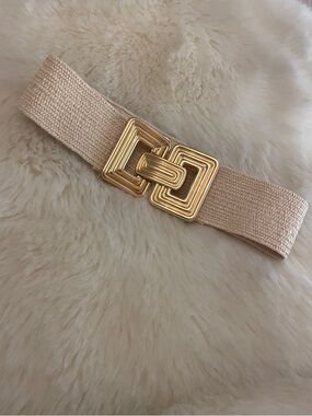 Beige Elastic Waist Belt with Gold Geometric Buckle Small-Med